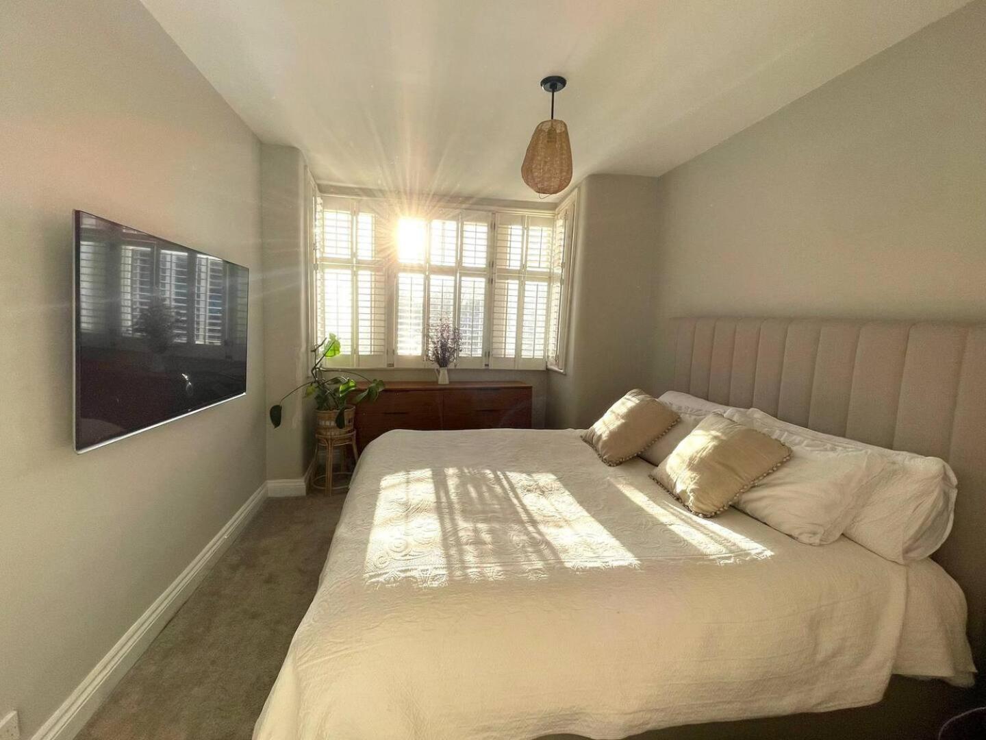 Cozy In Chiswick *
